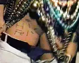 Amatörer fitta på gatan.