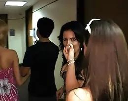 MILF gatan voryeurs... it4