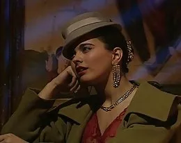 Angelica bella och zara vita i en klassisk italiensk film