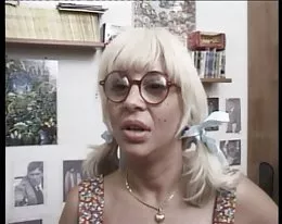 pierino la peste - starring angelica bella - del 1 av 3