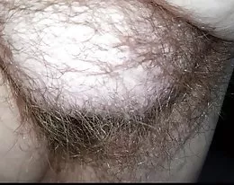 Spela med hennes håriga fitta, Stora Bröst,mage